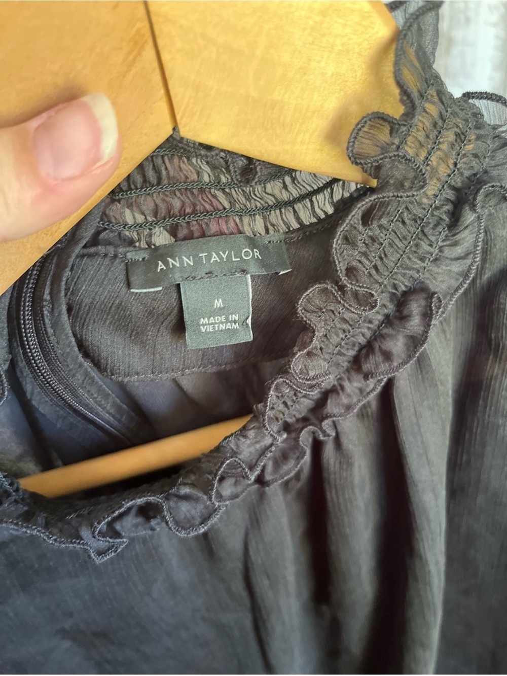 Ann Taylor Sheer Black Ruffle Blouse Romantic Boho Long Sleeve High Neck Top M - Picture 6 of 6